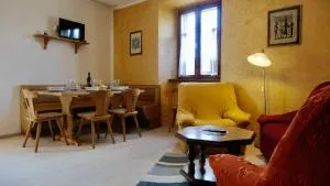 Casa Malpaga Tenna Ospitar - تينّا