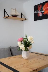 Simple Pleasures Home