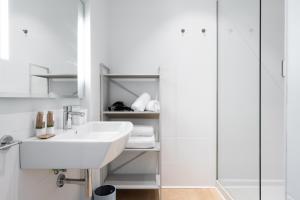 Charming Plaza de Callao