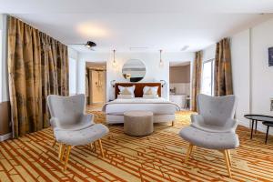 Hotels Hotel Le Saint Gelais : photos des chambres