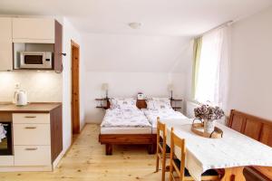 Ana Antloga Apartments