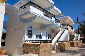 Olympus Apartments Tílos Greece