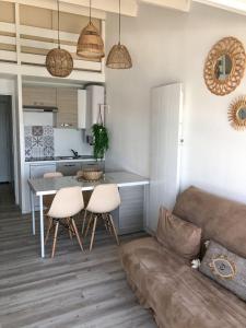 Appartements Studio vue mer Les Flots Bleus : photos des chambres