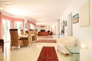 Villa Merlin
