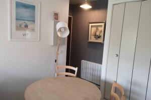 Appartements Appartement 2 personnes a 300m de la mer : Appartement 1 Chambre