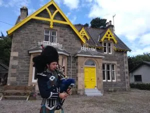 Ardvonie House - 牛顿莫尔