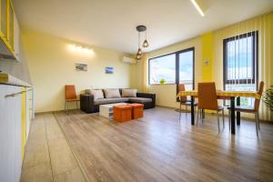 Hills View Apartment Near Central Plovdiv byPMM