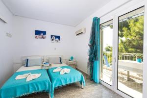 Lions Apartments Poros-Island Greece