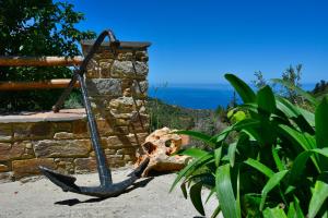 House in Εndless green - Arethousa, Ikaria Ikaria Greece