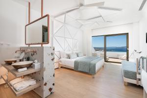 Executive Room with Sea View and Private Pool