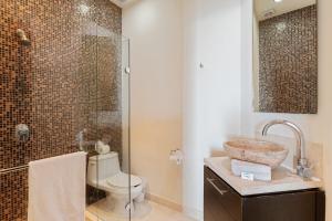 Encanto Living Penthouse by Kivoya