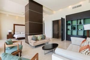 Encanto Living Penthouse by Kivoya