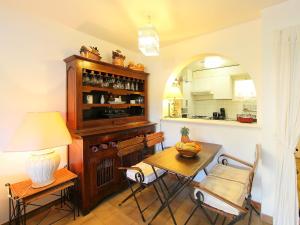 Apartment Les Eucalyptus-3 by Interhome