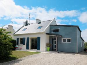 Maisons de vacances Holiday Home Le Cedre Bleu by Interhome : photos des chambres