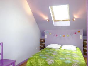Maisons de vacances Holiday Home Le Cedre Bleu by Interhome : photos des chambres