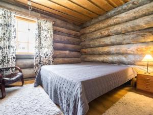 Holiday Home Iso-karhu by Interhome