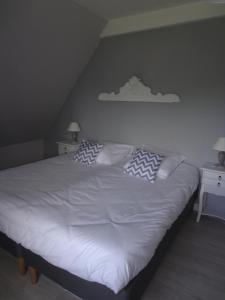 B&B / Chambres d'hotes Les fleurs du Mont : photos des chambres