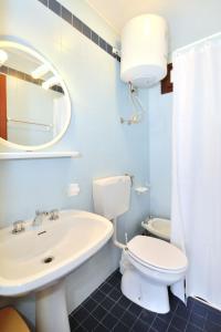 Apartment Cavallino-1 by Interhome