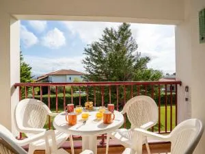 Apartment Toki Maïtena by Interhome - Arbonne