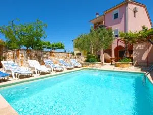 House Mladen 2073 - Krnjaloža