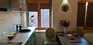 Vintage Rooms