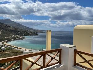 Monolithos Villas Andros Greece