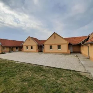 Sanyi Vendégház - Moháč