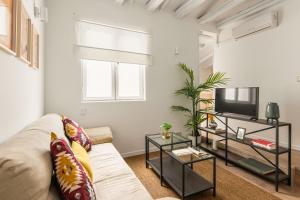 One-Bedroom Apartment room in Atocha by CATERINA