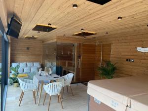 DV Premium Apartments