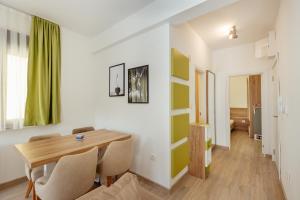 Green Valley Apartments