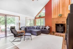 The Cedar House - Wildwood