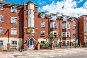 Merchants Gate - 2 Bed comfy apartment with parking and York Minster views