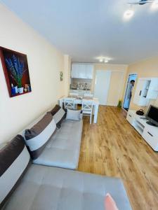 Елегантна стая за гости Стефи в центъра на Казанлък, Партер