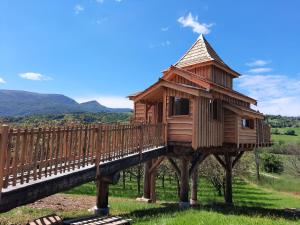 Maisons d'hotes Roulottes au pied du Vercors : photos des chambres