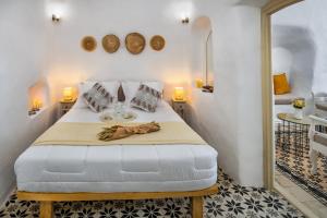 Mystagoge cave pooljacuzzi, cellar and hammam