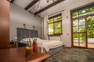 Dworek Biały Domek - Bronisławów