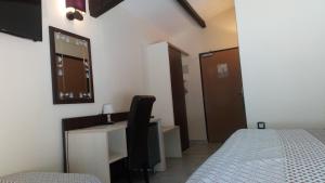 Hotels Brit Hotel Confort Helios Agde : photos des chambres