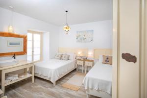 Deluxe Triple Room - Penelope