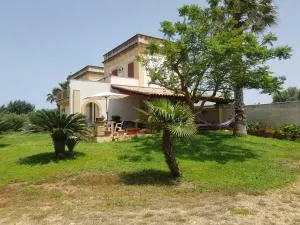 Villa i Dammusi - Arini