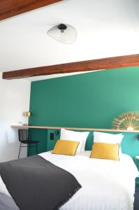 Hotels CHEZ FLO : Chambre Double