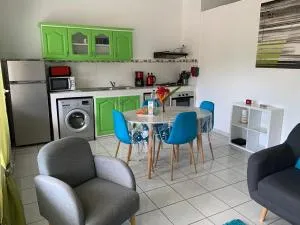 Les Lianes De Jade - Mazeau