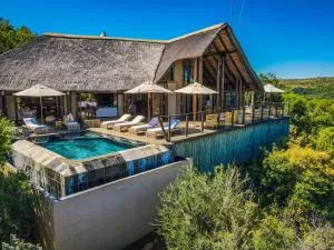 Esiweni Luxury Safari Lodge - Nambiti Private Game Reserve