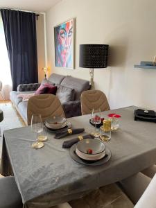 Les Faberges in Carpe Vita