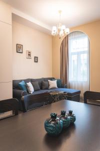 Semiramis` Suite 2-bedroom Lux Apartment