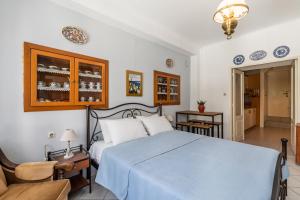 Yiayia's guesthouse Skopelos Greece