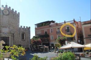 Duomo Square Apartment