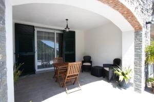 Double or Twin Room with Private Bathroom