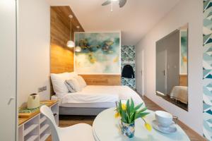 Santa Barbara Rooms