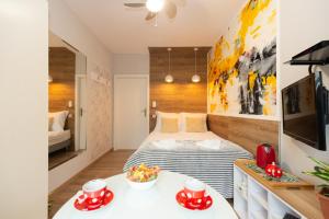 Santa Barbara Rooms
