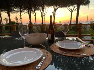 Beachfront villa in Qerret beach with a private pool